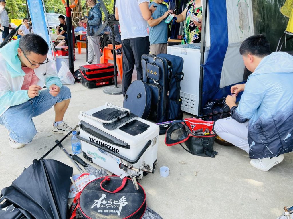 重燃热血 极致飞凡——钓鱼争霸赛 圆满落幕!